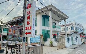 Mangrove Floating Chalet
